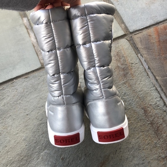 Sorel | Joan of Arctic Next Lite Mid Puffy Boot | Pure Silver 10.5 - Picture 7 of 12